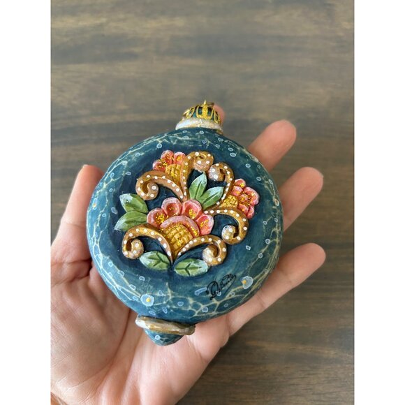 G. DeBrekht Artistic Studios Hand Painted Angel Christmas Ornament Signed - Picture 2 of 5